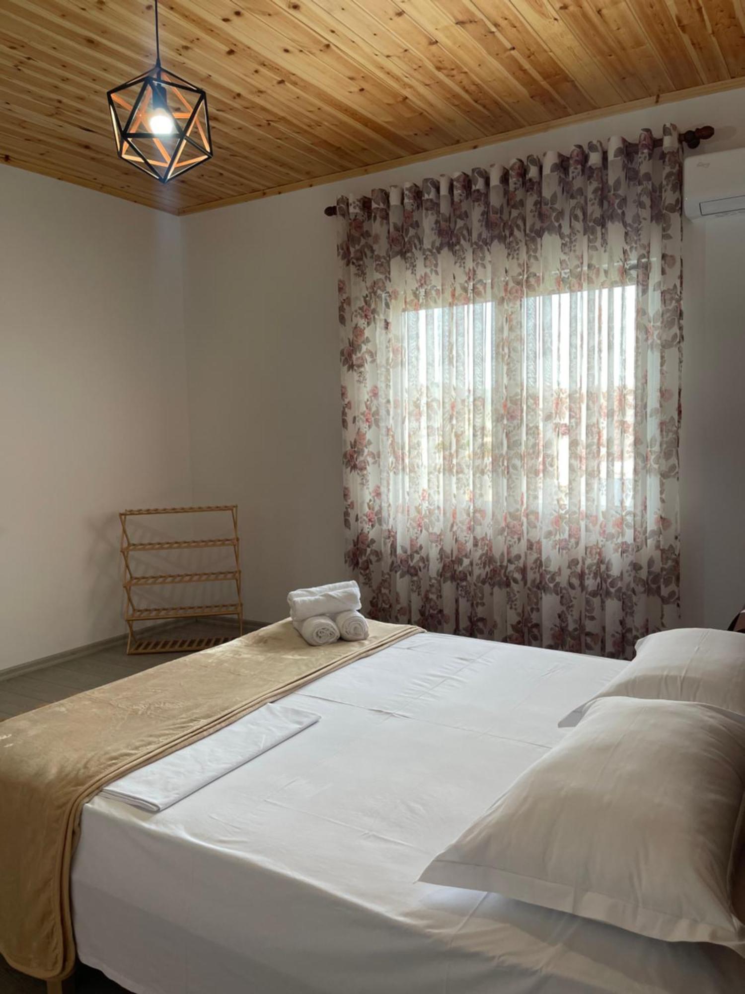 Georgemishel Guest House Берат Экстерьер фото