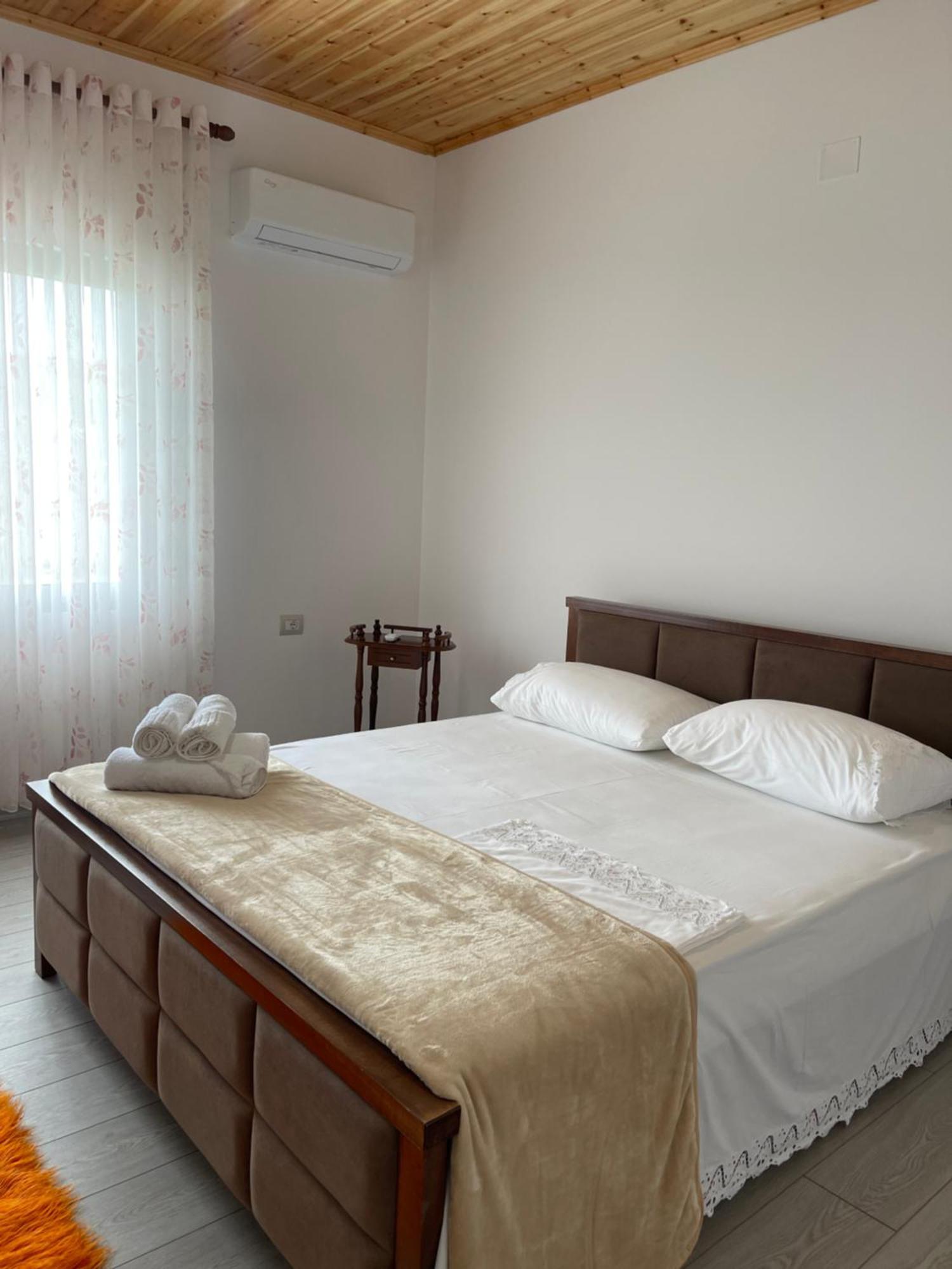 Georgemishel Guest House Берат Экстерьер фото